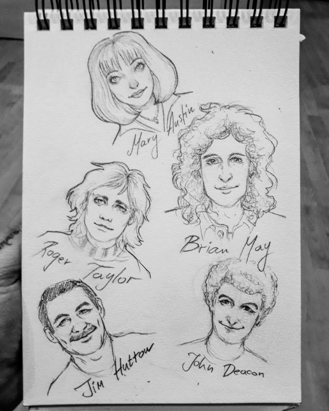 Pin by Fiorella on P E R F E C C I O N  Queen drawing, Queen art