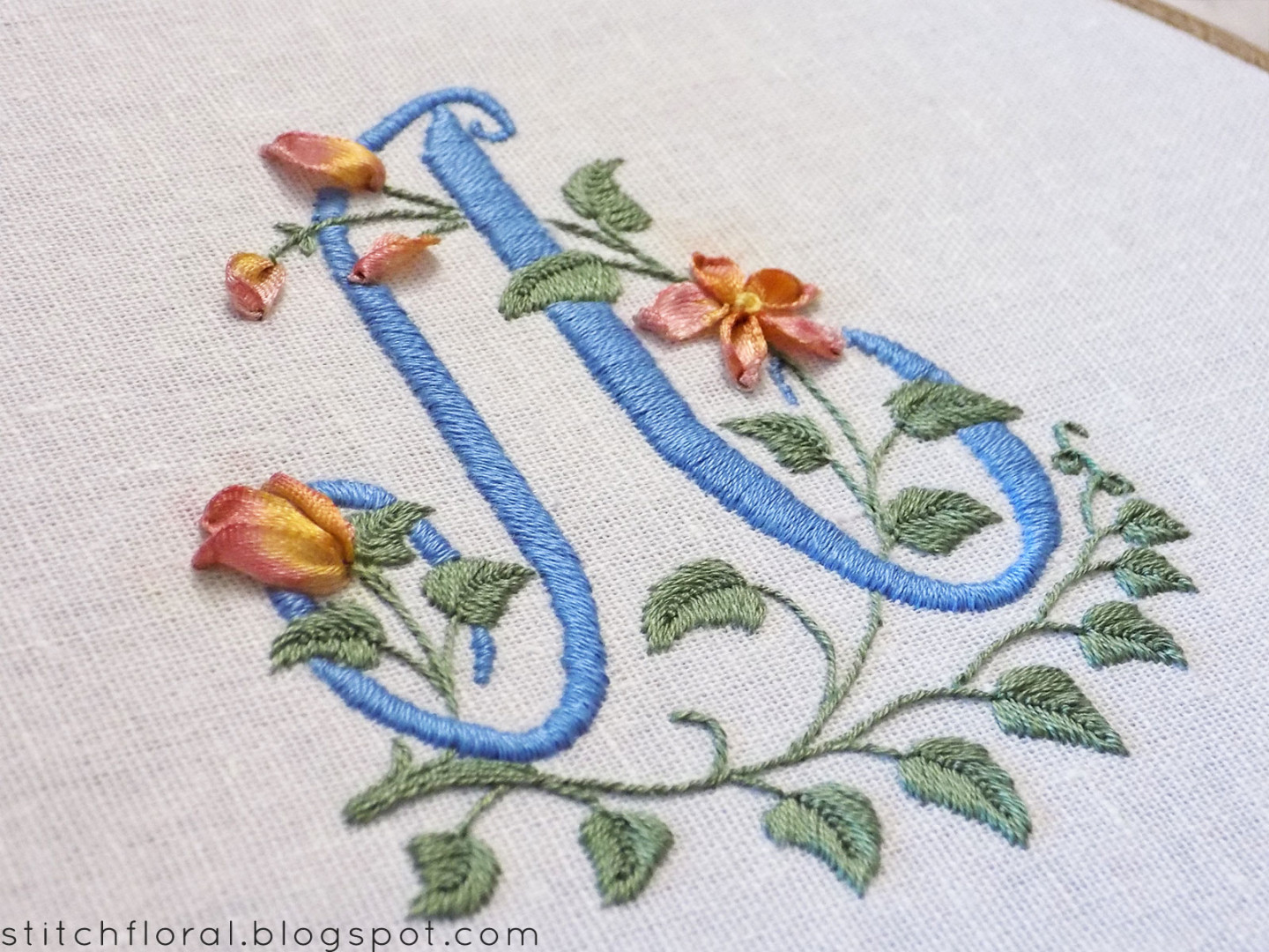 Hand embroidery lettering ideas - Stitch Floral