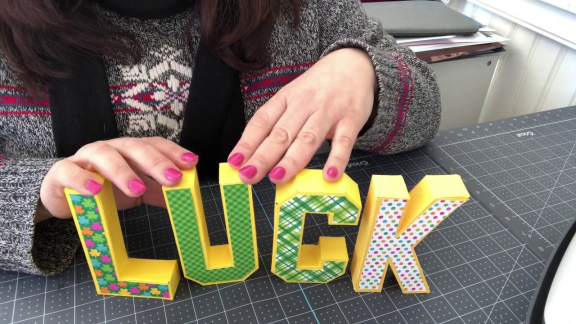 Lori Whitlock D Letters in Cricut Design Space