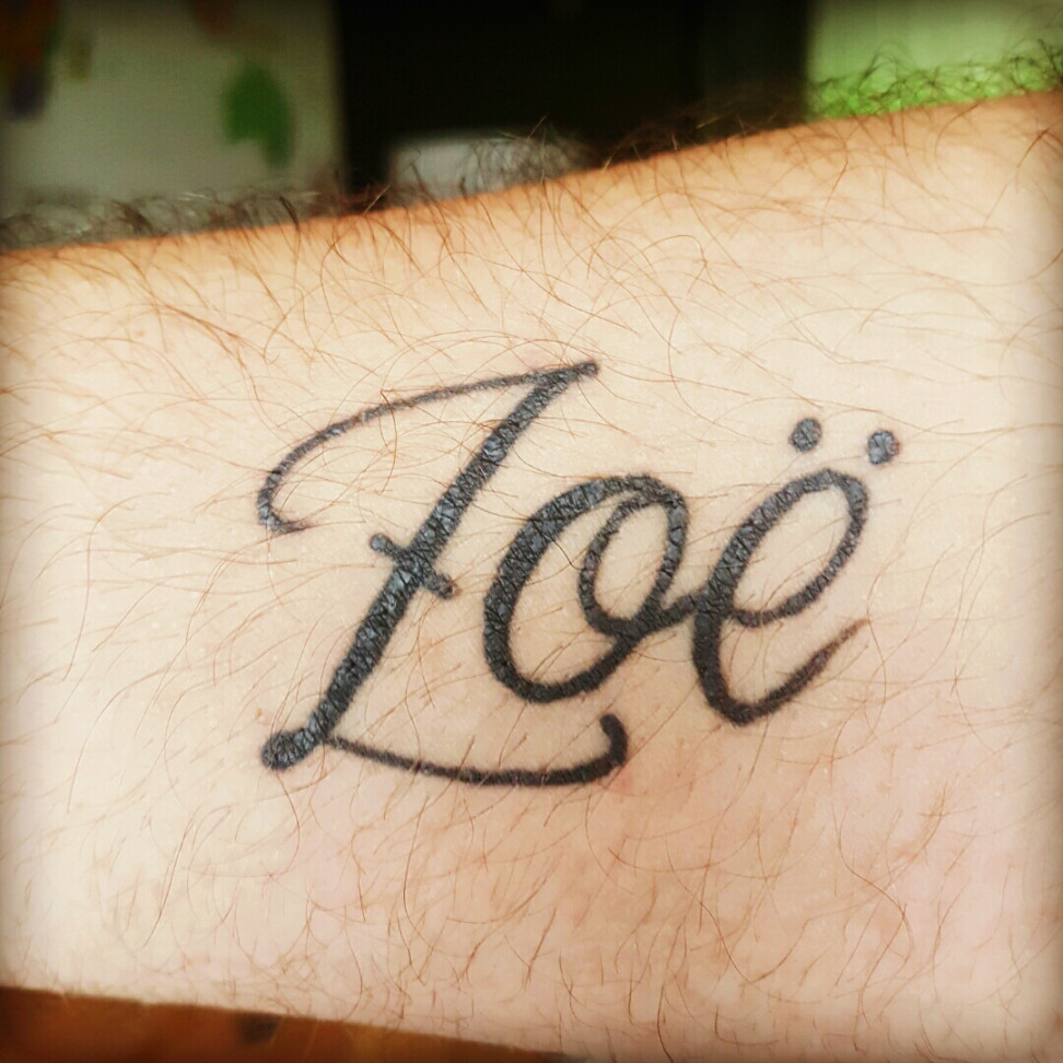 Tattoo uploaded by Roel • #kidsnames #lettering #names #zoe • Tattoodo