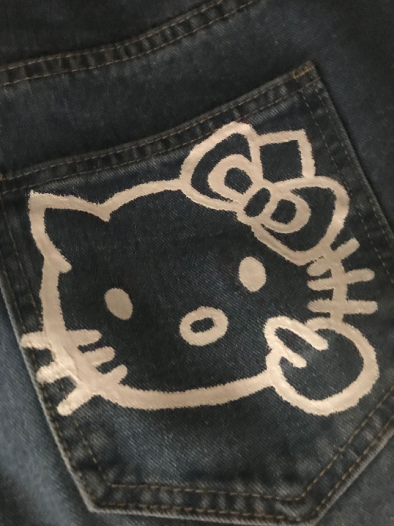 Aesthetic jeans in   Hello kitty clothes, Custom jeans diy