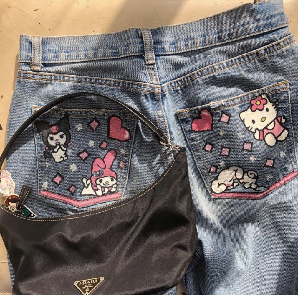 yk hand painted jeans hello kitty  Hello kitty clothes, Denim