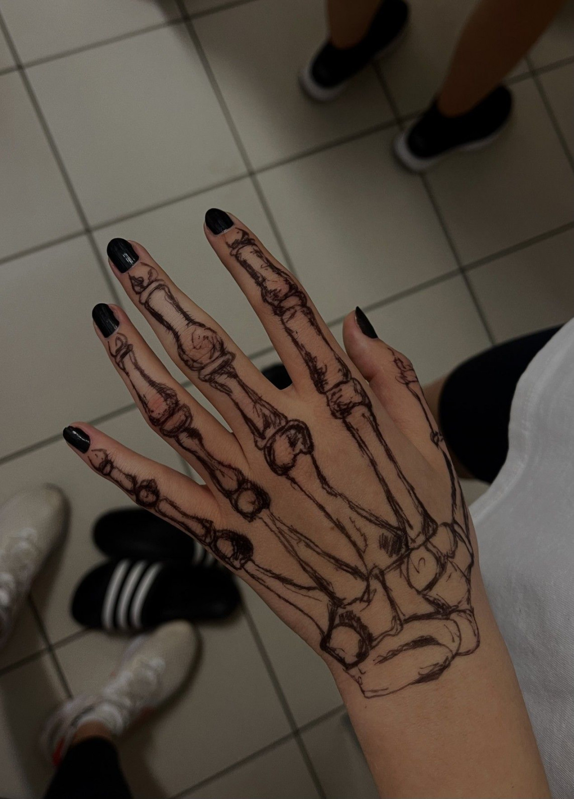 Skeleton hand drawing  Pretty hand tattoos, Hand tattoos